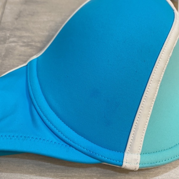 Victoria’s Secret PINK | Strappy Front T-Back - Picture 5 of 7